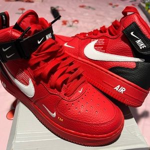 Nike Air Force 1 Mid Lv8 (GS)